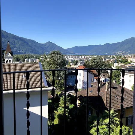 Pinia * Muralto